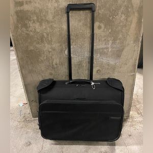 Briggs & Riley Baseline U374 Black Ballistic 22" Carry-on Wheeled Garment Bag